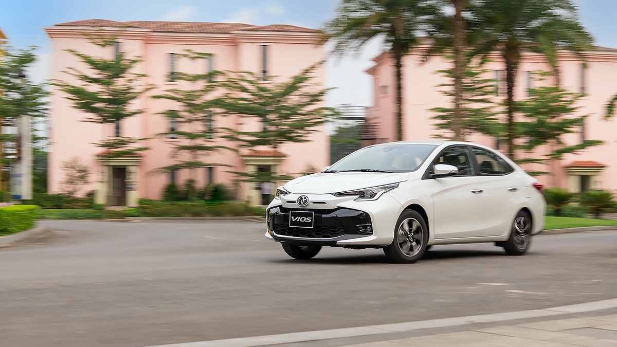 Tổng kết doanh số sedan hạng B nửa đầu 2026: Vios dẫn đầu, City bứt phá