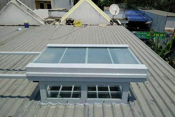 cách chống nóng mái tôn